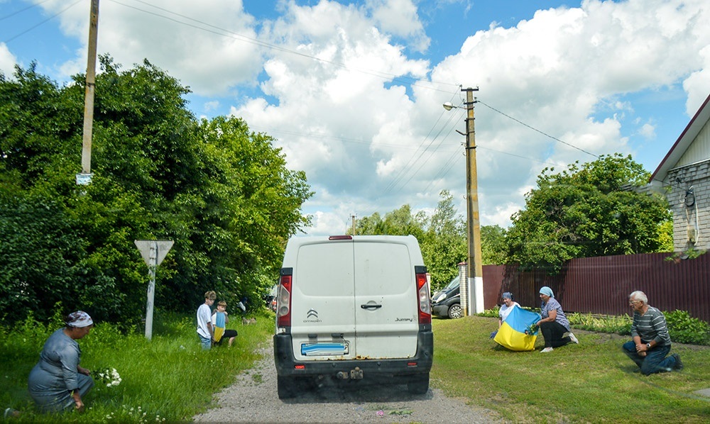Зорівка зустрчає воїна Миколу КОробенка