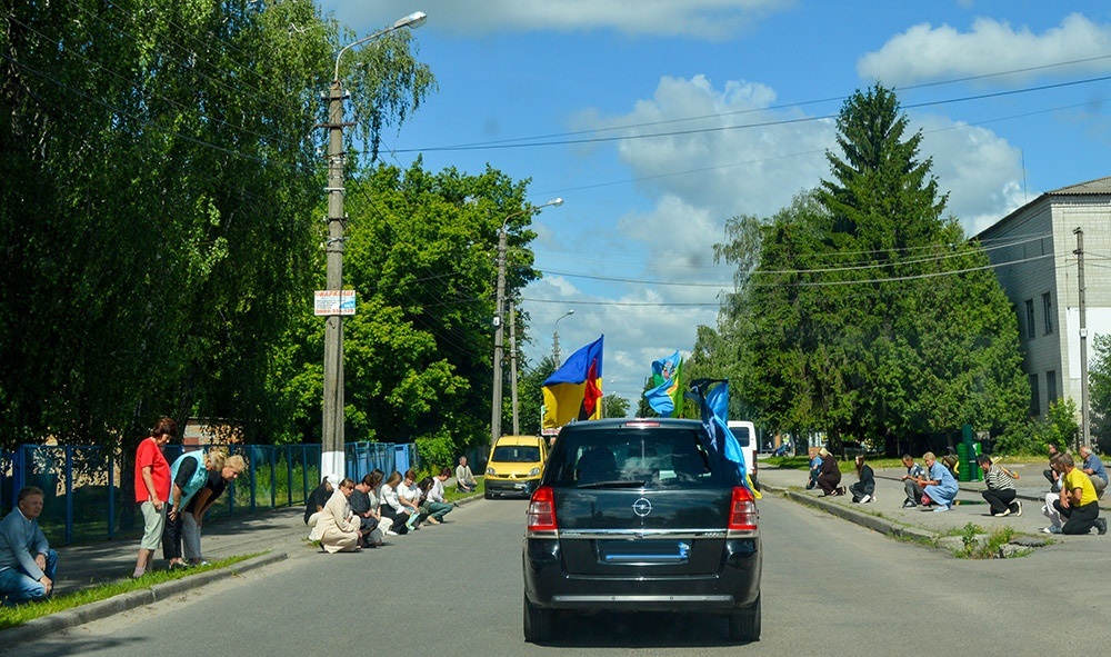 Кагарлик прощається із воїном Ігорем Слизченком - 4