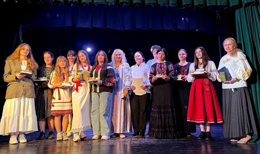 Вихованки Кагарлицької школи мистецтв під час Всеукраїнського конкурсу читців імені Тараса Шевченка з у Києві - 8