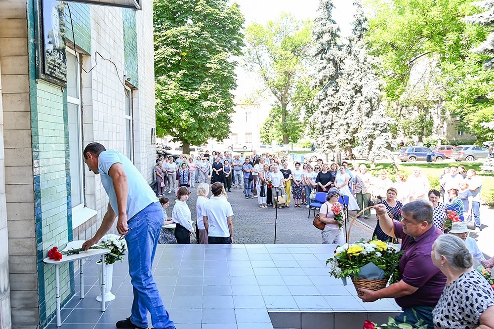 Урочисте відкриття меморіальної дошки Василю Мамію в Кагарлику - 5