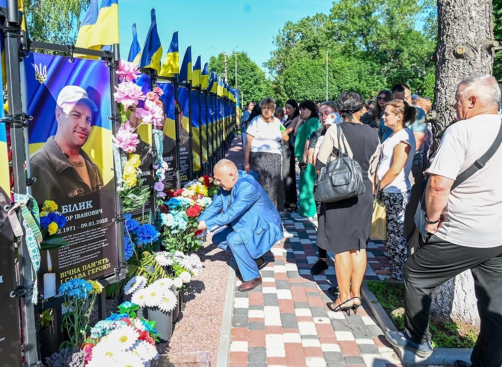 Урочисте відкриття п'яти нових меморіальних банерів на Алеї Слави Героїв у Кагарлику - 4