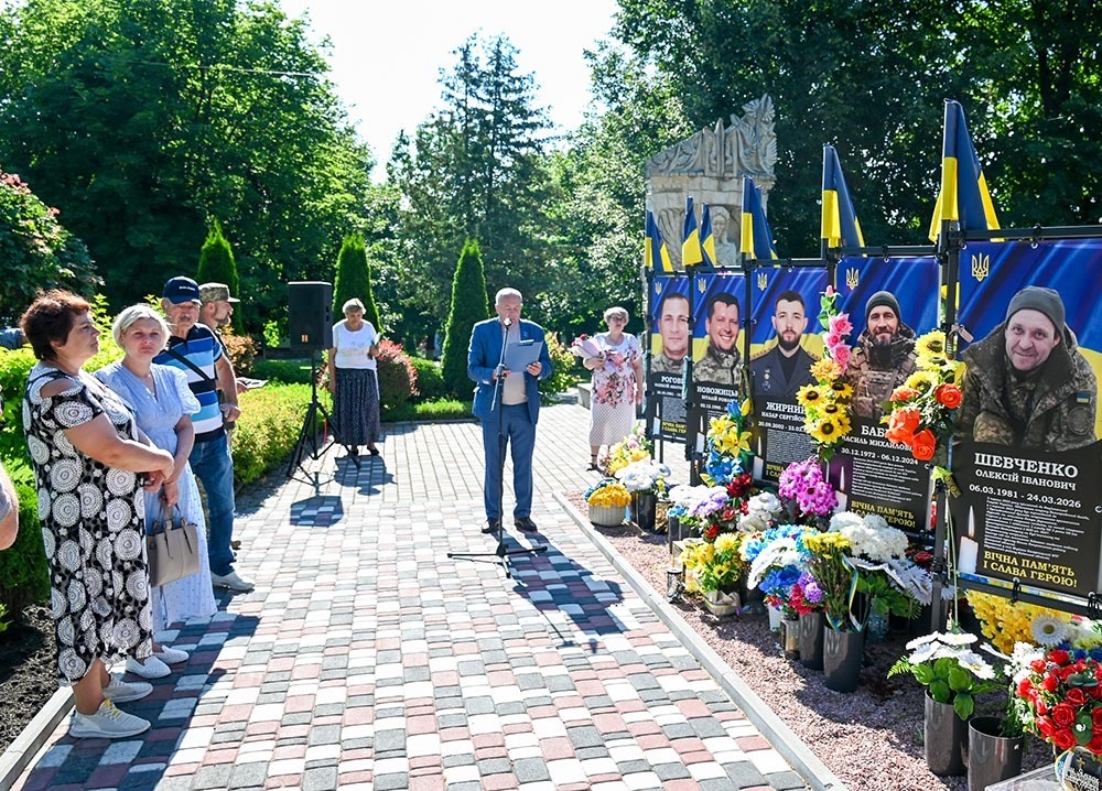 Урочисте відкриття п'яти нових меморіальних банерів на Алеї Слави Героїв у Кагарлику - 6