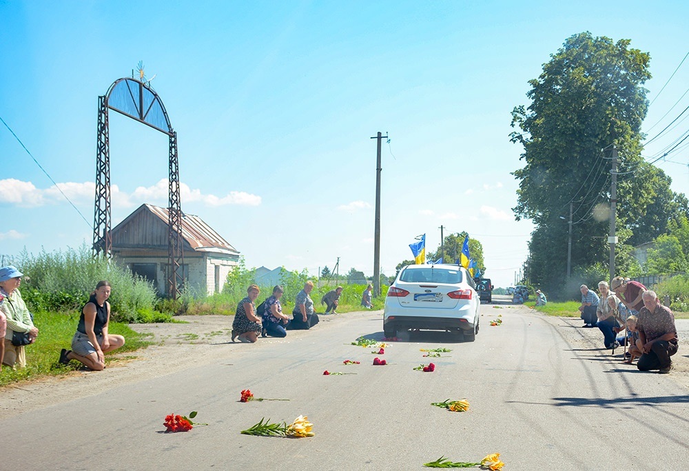 Черняхів зустрічає воїна Ігоря Шевеленка