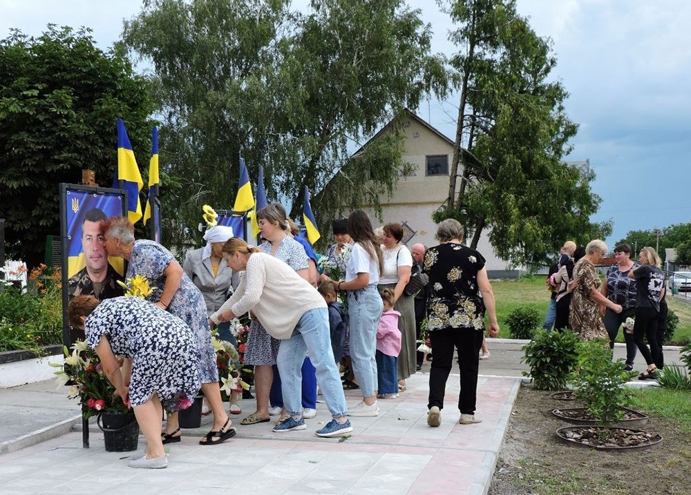 Відкриття банерів пам'яті полеглих Героїв Сергія Кононенка та Миколи Коробенка на Алеї Слави - 8