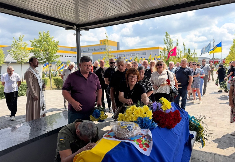 В Бучі провели в останню путь воїна Євгенія Курінного - 5