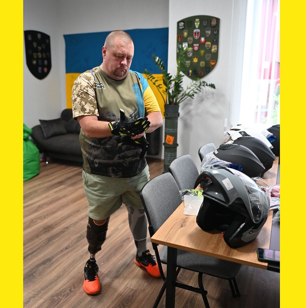 Ветерани із Кагарличчини отримали захисну мотоекіпіровку
